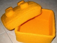instructables MicioGatta Crocheted Lego Box